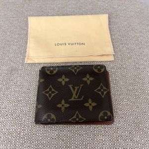 Louis Vuitton Mens Monogram Porte Billets 3 Card Billfold Wallet